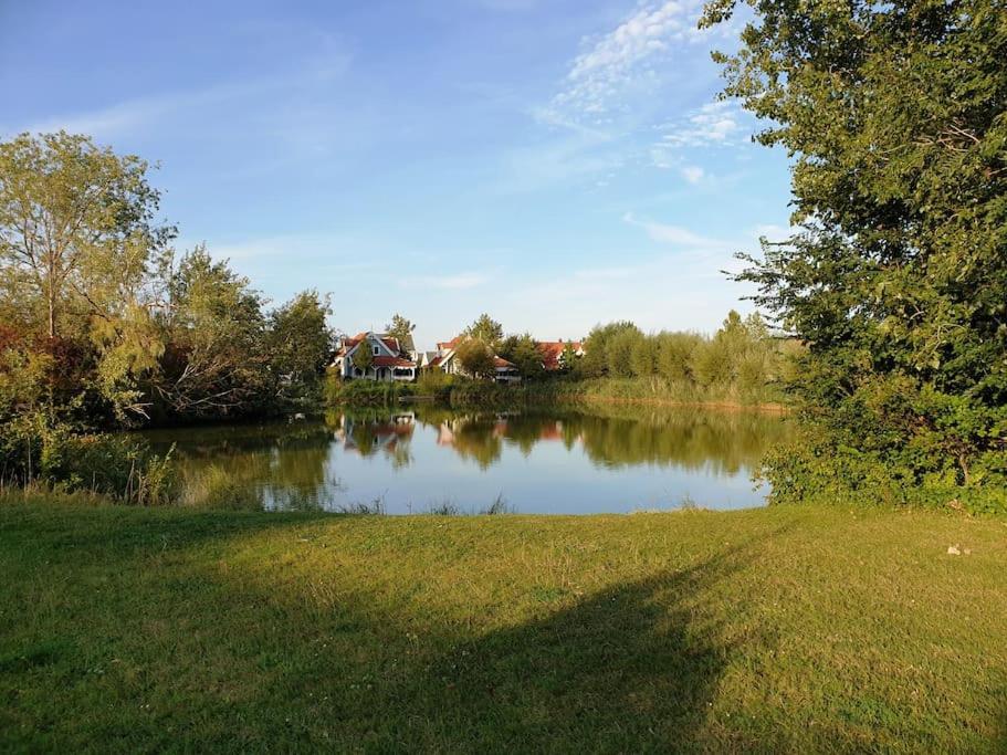 Welkom In Dekreek V59, Dem Freundlichen Ferienhaus Bruinisse Zewnętrze zdjęcie